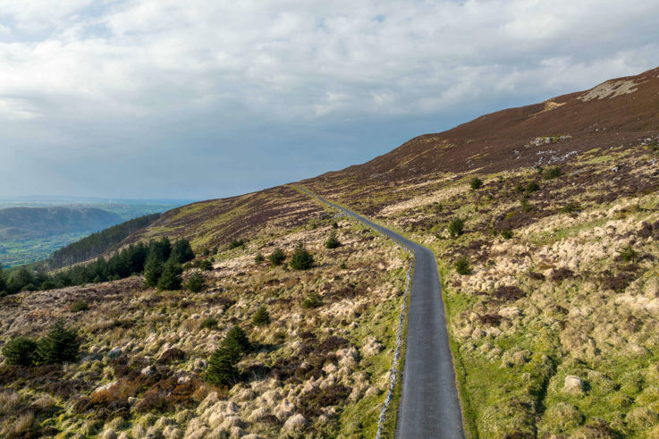 Road along Slieve Gullion